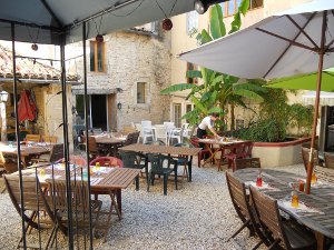 Laying out tables at the dixie